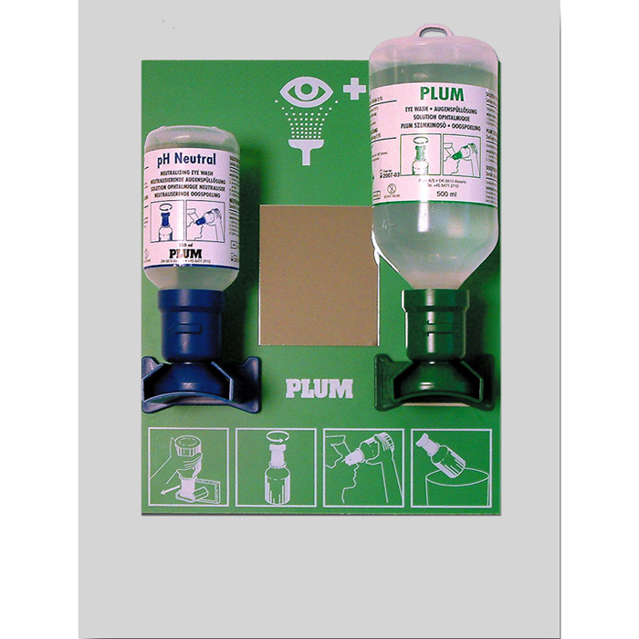 Station murale livrée avec 1 flacon de 500 mL de solution saline et 1 flacon de 200 mL de solution pH neutral