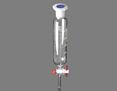 Ampoule cylindrique graduée bouchon en plastique, robinet en PTFE
